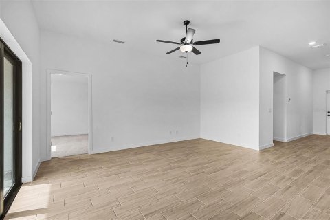Villa ou maison à vendre à North Port, Floride: 3 chambres, 128.86 m2 № 1772885 - photo 6