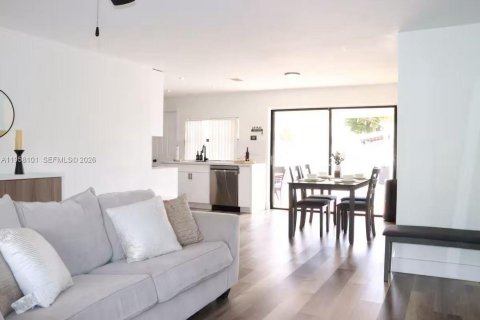 Casa en venta en Oakland Park, Florida, 3 dormitorios, 117.06 m2 № 2153601 - foto 8