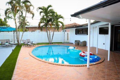 Casa en venta en Oakland Park, Florida, 3 dormitorios, 117.06 m2 № 2153601 - foto 5