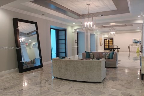 Condominio en alquiler en Hollywood, Florida, 2 dormitorios, 73.67 m2 № 1950990 - foto 10