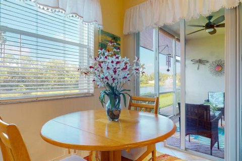 Снять в аренду таунхаус в Стьюарт, Флорида 3 спальни, 132.66м2, № 2003994 - фото 7