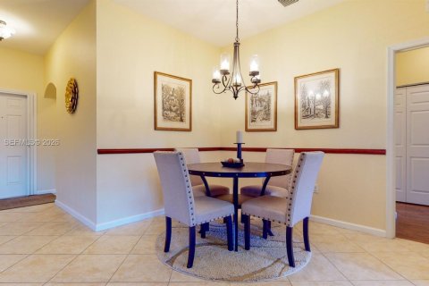 Снять в аренду таунхаус в Стьюарт, Флорида 3 спальни, 132.66м2, № 2003994 - фото 8