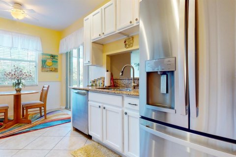 Снять в аренду таунхаус в Стьюарт, Флорида 3 спальни, 132.66м2, № 2003994 - фото 11