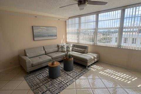 Copropriété à vendre à Fort Lauderdale, Floride: 1 chambre, 112.5 m2 № 2245908 - photo 4