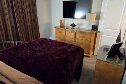 Condominio en venta en Davie, Florida, 2 dormitorios, 72.65 m2 № 2040504 - foto 19