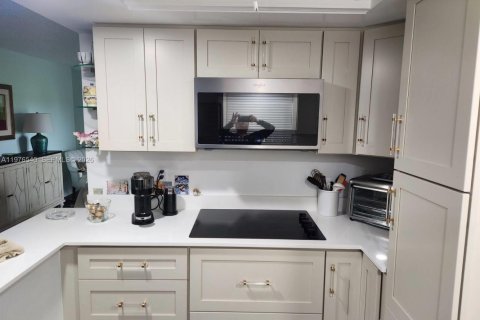 Condominio en venta en Davie, Florida, 2 dormitorios, 72.65 m2 № 2040504 - foto 4