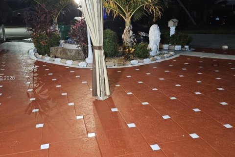 Immobilier commercial à louer à Miramar, Floride: 1 chambre, 55.74 m2 № 2247556 - photo 4