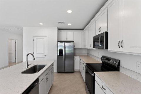 House in Venice, Florida 3 bedrooms, 141.3 sq.m. № 2109861 - photo 2