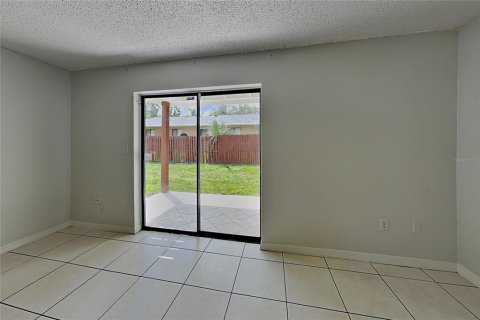Appartement à louer à Altamonte Springs, Floride: 2 chambres, 98.94 m2 № 2395639 - photo 2