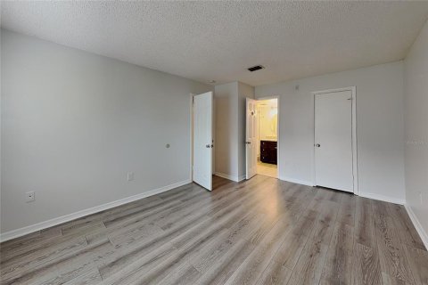 Appartement à louer à Altamonte Springs, Floride: 2 chambres, 98.94 m2 № 2395639 - photo 10