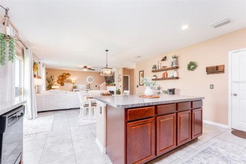 Casa en venta en Gibsonton, Florida, 4 dormitorios, 242.85 m2 № 1883903 - foto 12