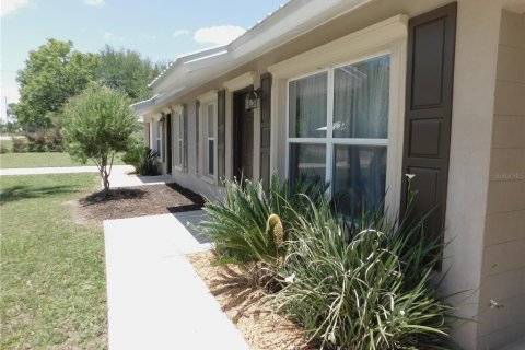 Propiedad comercial en venta en Bronson, Florida, 4 dormitorios, 145.67 m2 № 1736625 - foto 6