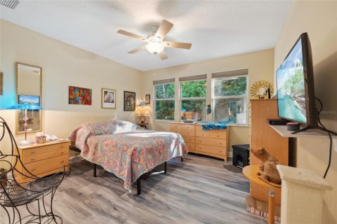 Touwnhouse à vendre à New Port Richey, Floride: 3 chambres, 191.94 m2 № 2396967 - photo 28