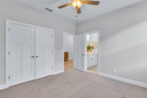 House in Mulberry, Florida 3 bedrooms, 221.01 sq.m. № 1909321 - photo 28