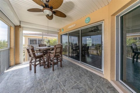 Condo in Flagler Beach, Florida, 3 bedrooms № 2393569 - photo 15