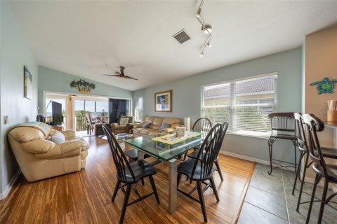 Condo in Flagler Beach, Florida, 3 bedrooms № 2393569 - photo 13
