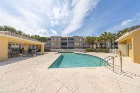 Condo in Flagler Beach, Florida, 3 bedrooms № 2393569 - photo 27