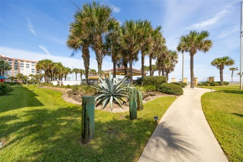 Condo in Flagler Beach, Florida, 3 bedrooms № 2393569 - photo 29