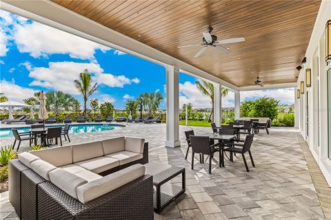 Villa ou maison à vendre à Port Charlotte, Floride: 4 chambres, 169.83 m2 № 2226806 - photo 28