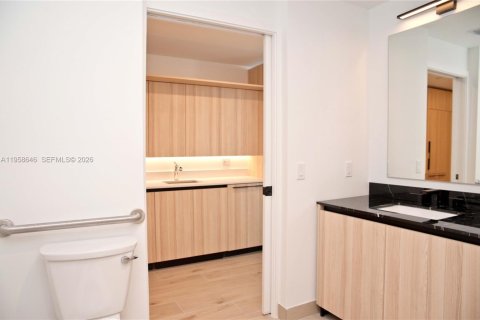 Copropriété à vendre à Miami, Floride: 36.42 m2 № 2019877 - photo 17