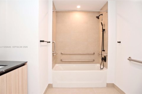 Copropriété à vendre à Miami, Floride: 36.42 m2 № 2019877 - photo 15