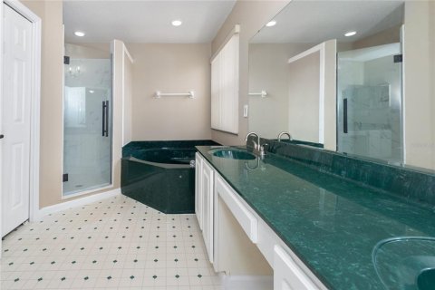 Casa en venta en Orlando, Florida, 4 dormitorios, 205.13 m2 № 1917332 - foto 26