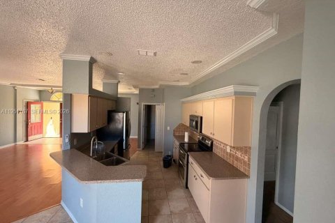 Купить виллу или дом в Спринг-Хилл, Флорида 3 спальни, № 2006220 - фото 16