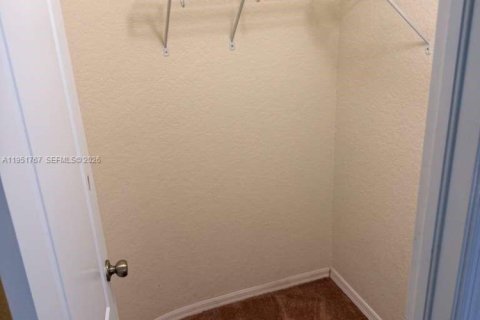 Купить виллу или дом в Спринг-Хилл, Флорида 3 спальни, № 2006220 - фото 21