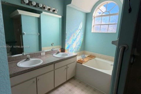 Купить виллу или дом в Спринг-Хилл, Флорида 3 спальни, № 2006220 - фото 19