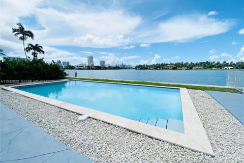 Appartement à louer à Miami Beach, Floride: 1 chambre, 83.61 m2 № 1990556 - photo 22