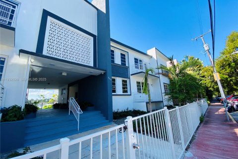 Appartement à louer à Miami Beach, Floride: 1 chambre, 83.61 m2 № 1990556 - photo 21