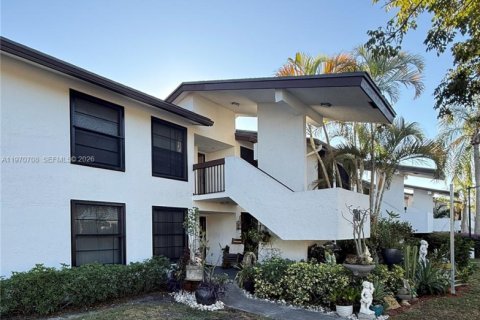 Снять в аренду кондоминиум в Окленд-Парк, Флорида 2 спальни, 84.54м2, № 2031176 - фото 17