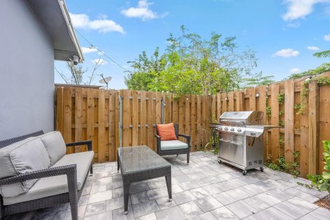 Apartamento en alquiler en Fort Lauderdale, Florida, 2 dormitorios, 92.9 m2 № 2274861 - foto 27