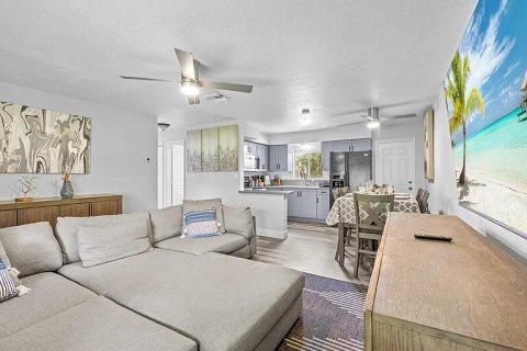 Apartamento en alquiler en Fort Lauderdale, Florida, 2 dormitorios, 92.9 m2 № 2274861 - foto 3