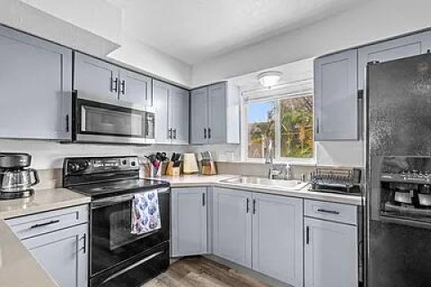 Apartamento en alquiler en Fort Lauderdale, Florida, 2 dormitorios, 92.9 m2 № 2274861 - foto 4