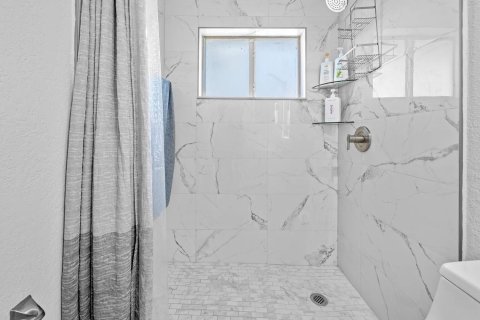 Apartamento en alquiler en Fort Lauderdale, Florida, 2 dormitorios, 92.9 m2 № 2274861 - foto 22