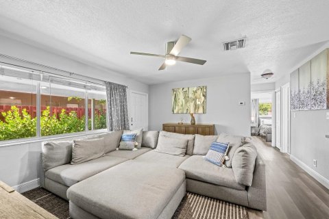 Apartamento en alquiler en Fort Lauderdale, Florida, 2 dormitorios, 92.9 m2 № 2274861 - foto 12