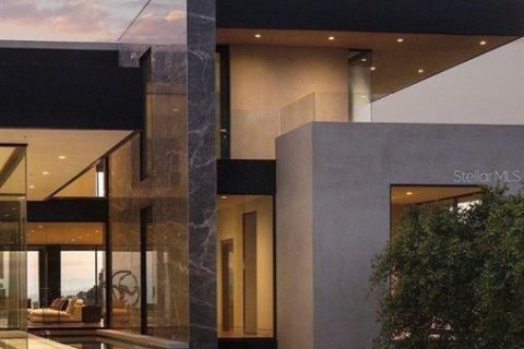 Casa en venta en Orlando, Florida, 5 dormitorios, 562.8 m2 № 1869146 - foto 3