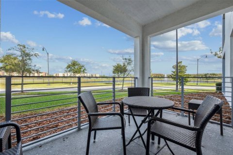Купить кондоминиум в Киссимми, Флорида 5 комнат, 110.18м2, № 2213873 - фото 29