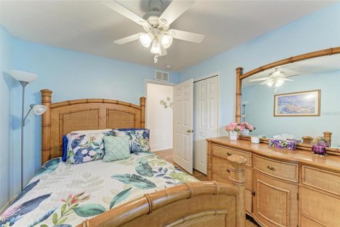 Villa ou maison à vendre à Saint Petersburg, Floride: 3 chambres, 123.56 m2 № 1914403 - photo 24