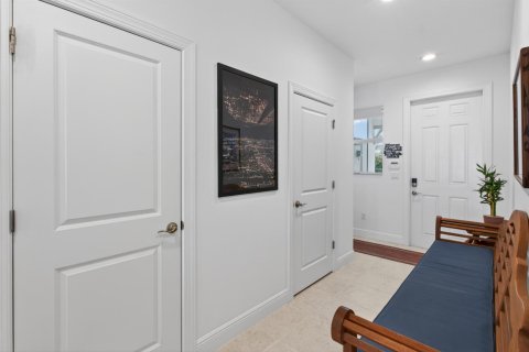 Townhouse in Deerfield Beach, Florida 3 bedrooms, 171.13 sq.m. № 2168570 - photo 6