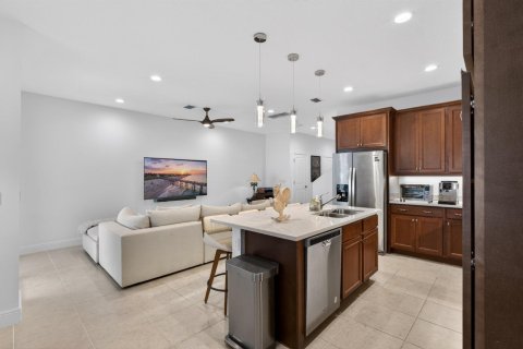Townhouse in Deerfield Beach, Florida 3 bedrooms, 171.13 sq.m. № 2168570 - photo 19