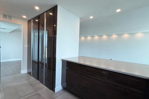 Copropriété à louer à Pompano Beach, Floride: 2 chambres, 145.86 m2 № 2402352 - photo 20