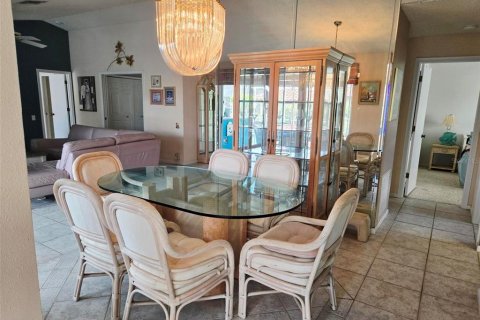 Casa en venta en Bradenton, Florida, 3 dormitorios, 149.02 m2 № 2220945 - foto 18
