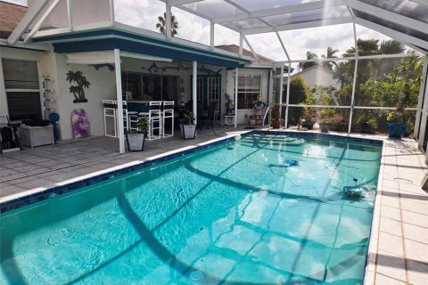 Casa en venta en Bradenton, Florida, 3 dormitorios, 149.02 m2 № 2220945 - foto 2