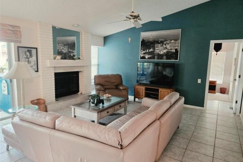 Casa en venta en Bradenton, Florida, 3 dormitorios, 149.02 m2 № 2220945 - foto 5