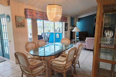 Casa en venta en Bradenton, Florida, 3 dormitorios, 149.02 m2 № 2220945 - foto 19