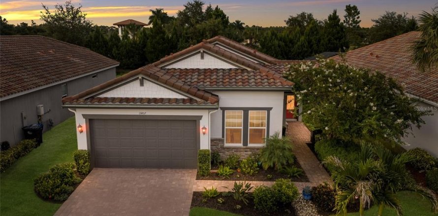 Villa ou maison à Lakewood Ranch, Floride 4 chambres, 195.93 m2 № 2324956