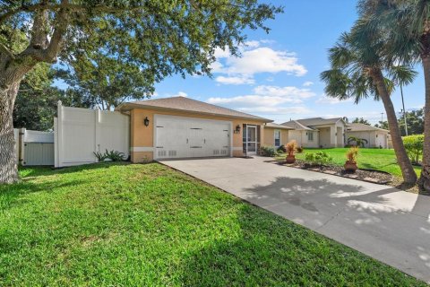 Villa ou maison à vendre à Venice, Floride: 3 chambres, 146.41 m2 № 1849628 - photo 3