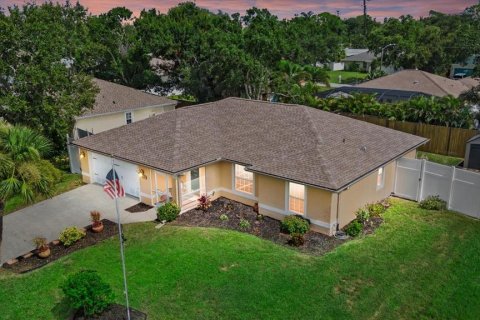 Villa ou maison à vendre à Venice, Floride: 3 chambres, 146.41 m2 № 1849628 - photo 2